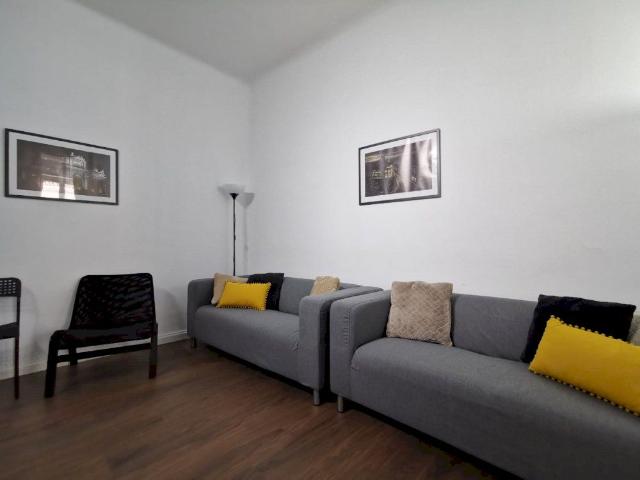 Very beautiful room in Preciados