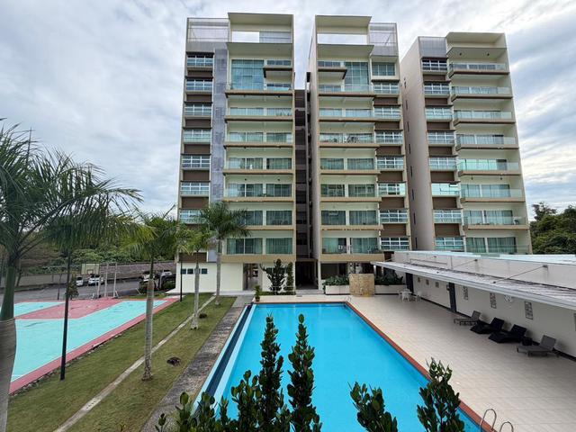 Very Big Condo INSPIRE HEIGHTS CONDOMINIUM Stapok for Sale