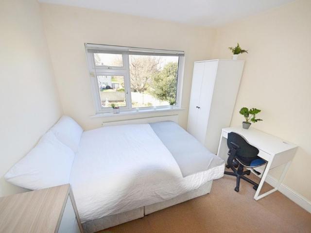 Very cosy double ensuite bedroom in Kimmage