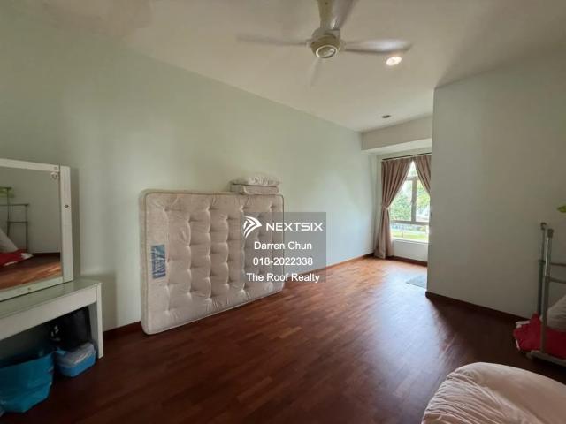 Very Good Condition, Convenient Location
