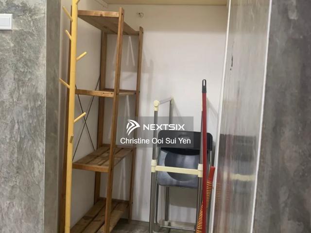 Very Good Condition, Convenient Location