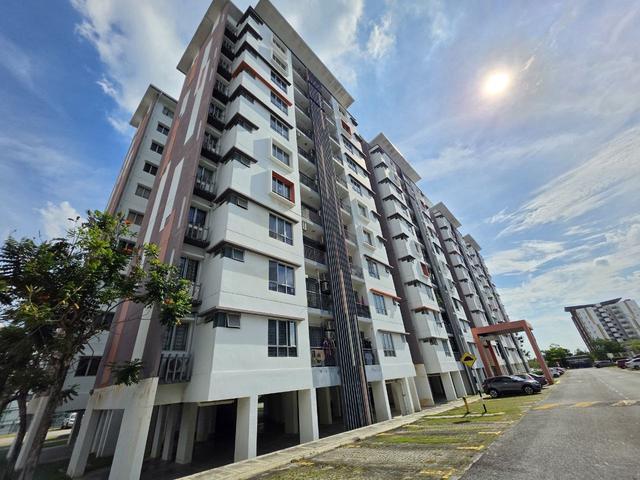 Very Good Condition Renovated Move in Ready Seri Kasturi Apartment