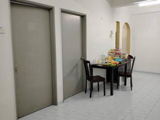 Very good location walking to taman equine mrt station conner unit