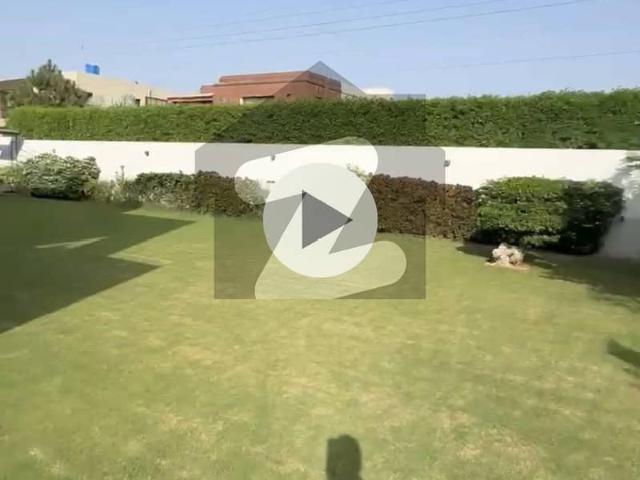 Very Ideal Location Luxury Home Park Facing And Corner