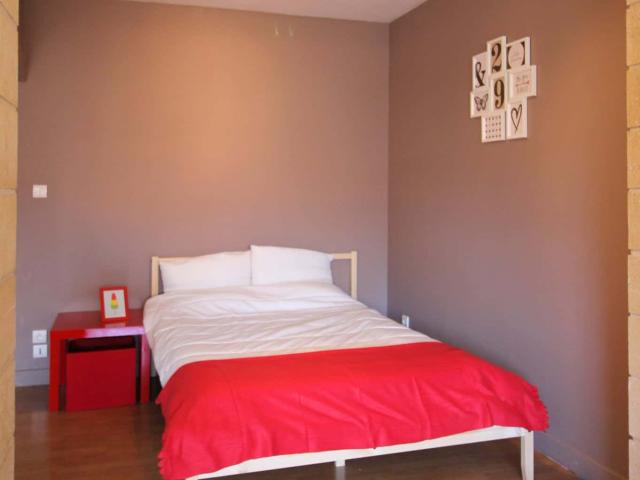 Very large cosy room 30m²