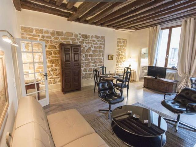 Very pleasant 48 m² 2 room flat, Paris Amsterdam Apartments for Rent