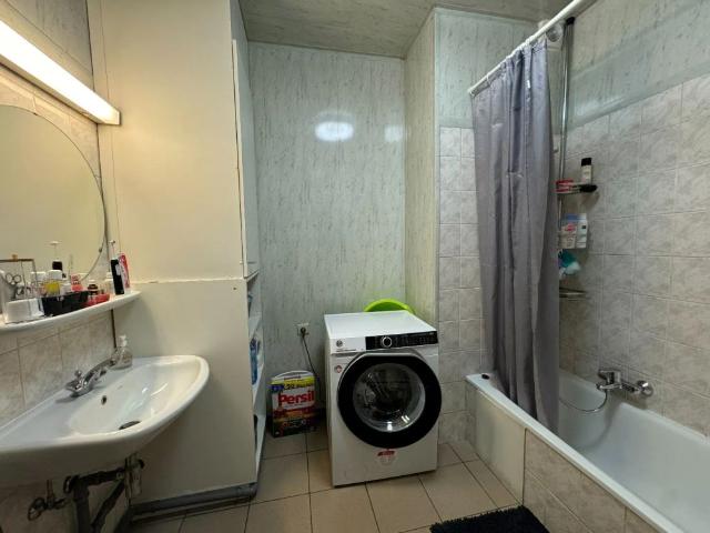 Verzorgd ruim gelijkvloers appartement met terras