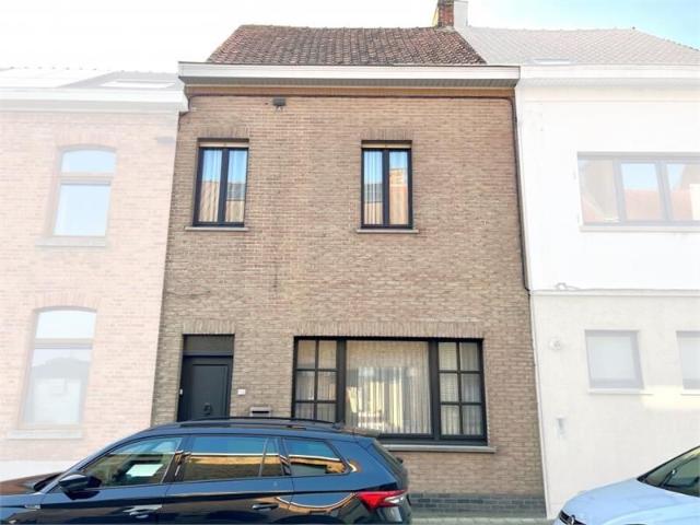 Verzorgde woning met 3 slaapkamers en tuin in het centrum