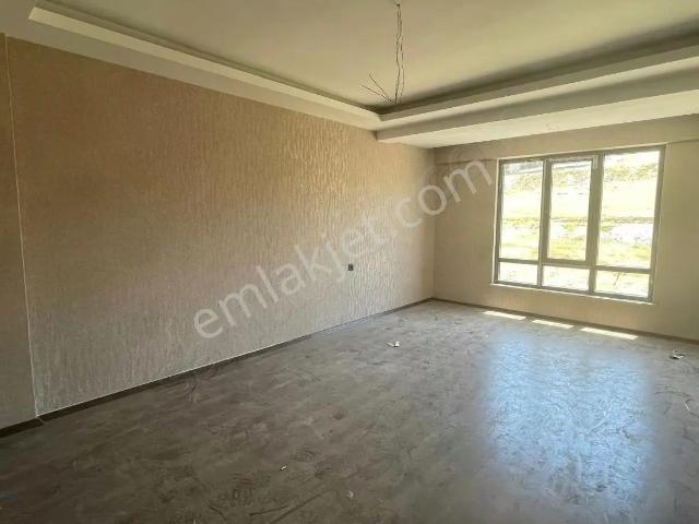 Vera'dan Güneykentte 3.5+1 Sıfır Oturuma Hazır Ara Kat