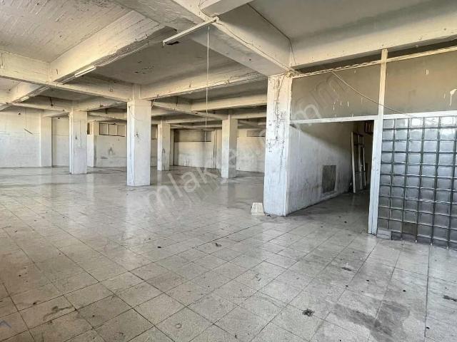 Vera'dan Ünaldıda 1. Kat 900 M2 Kullanımlı İmalathane