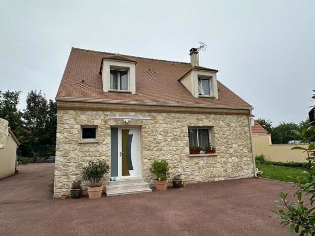 Véranda, cheminée, 5PP 3 chbres: la maison qui coche tout !