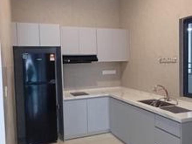 Verando resident Subang Petaling Jaya Partially Furnished