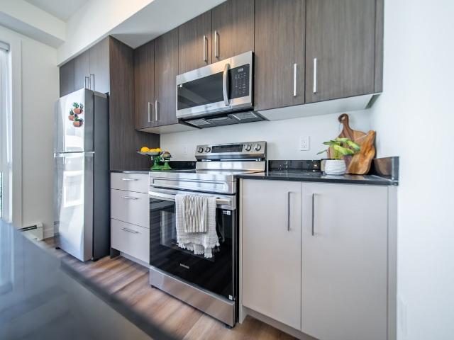 Verdant at Bow Trail 1 Bedroom Apartment for Rent at 1400 27 St Sw, Calgary, AB T3C None Shaganappi