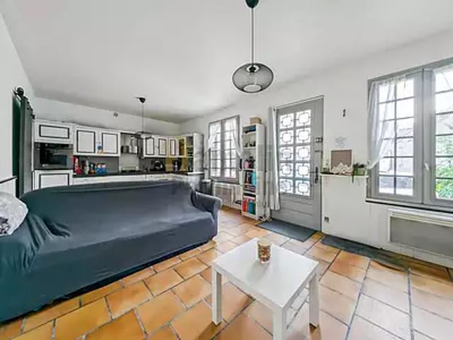 Véretz 37270 Achat / Vente maison 5 pièces t5 au dernier étage parking
