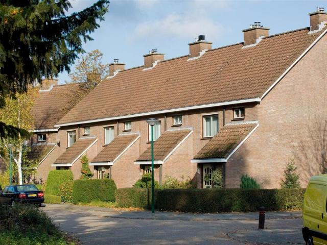 Verhuurd onder voorbehoud: Loonsevaert 15
