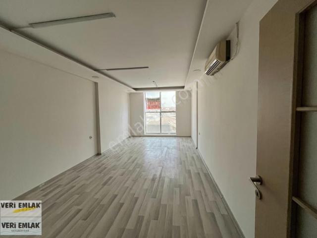 Veri'den Seferihisar Tapu Yanı Kiralık Ofis