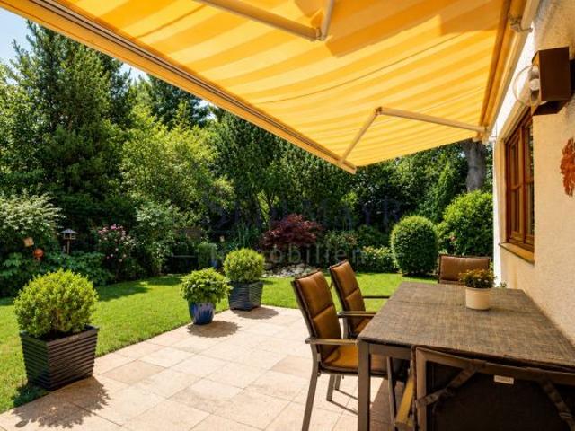 VERKAUF: Ein Zuhause zum Verlieben – Stilvoll wohnen mit traumhaftem Garten