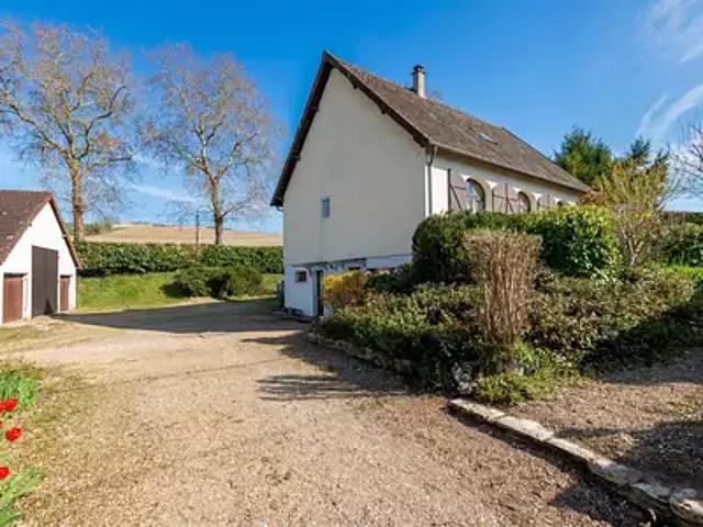 Vermenton 89270 Achat / Vente maison 7 pièces t7 jardin terrasse