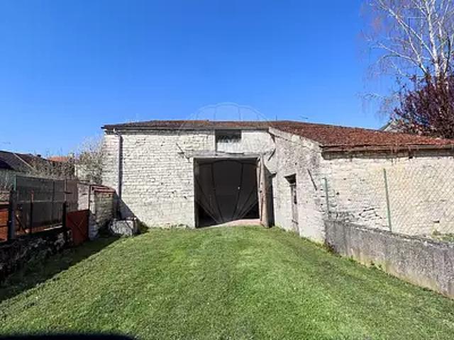 Vermenton 89270 Achat / Vente parking
