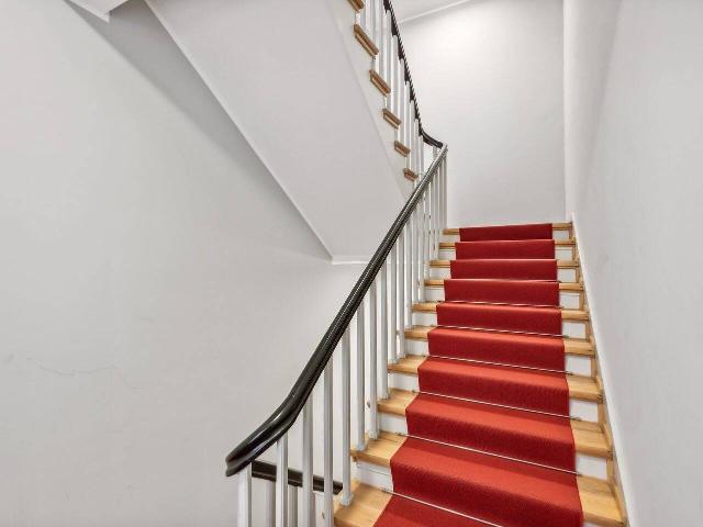 Vermietet Individuelles Wohnen in begehrter Lage, offen, großzügig, mit Balkonterrasse