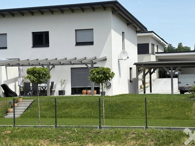 Vermietete Neubau Doppelhaushälfte bis Jänner 2028 in ruhiger und sonniger Lage von Pichling