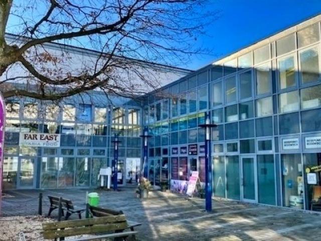 Vermietete Büro Einheit in Zentrumslage