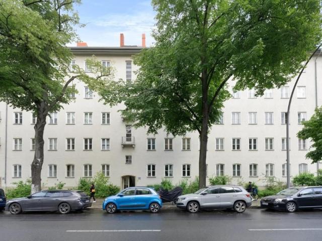 Vermietete Eigentumswohnung auf Erbpachtgrundstück in Berlin Friedenau