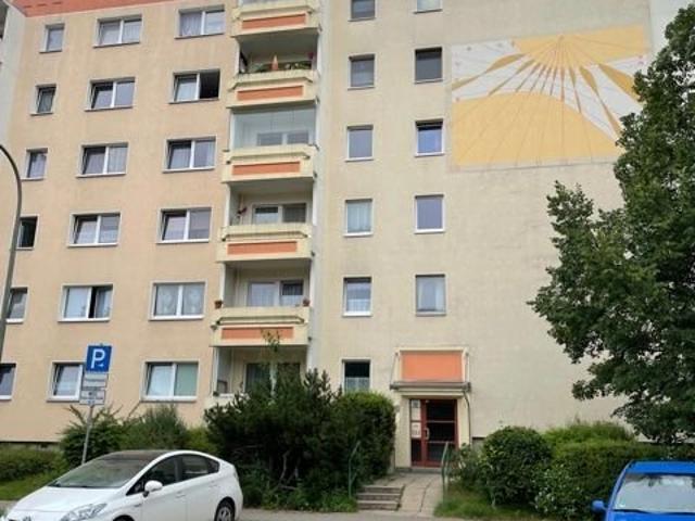 VERMIETETE EIGENTUMSWOHNUNG IN WEIMAR SCHÖNDORF 4,5% RENDITE!