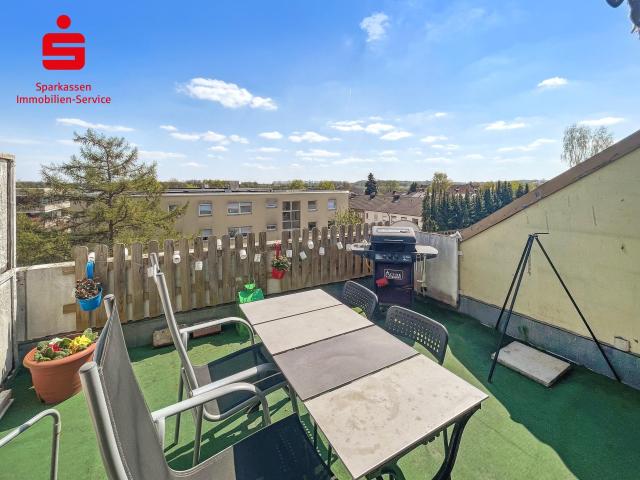 Vermietete, ruhige 2 Zimmer Wohnung mit kleiner Südwest Dachterrasse in S Bahn Nähe