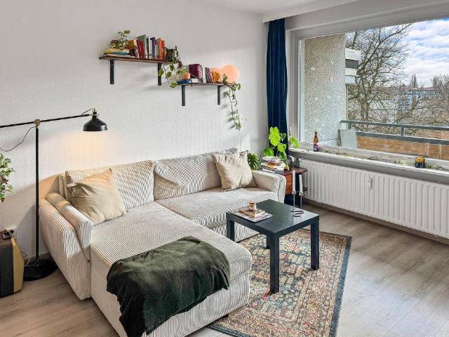 Vermietete Single Wohnung mit Balkon und Stellplatz