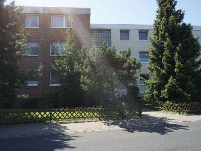 Vermietete 2,5 Zimmer Wohnung mit Balkon in ruhiger Stadtlage von Uetersen