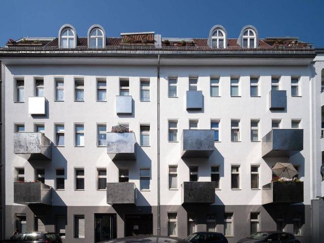 Vermietete 2 Zimmer Dachgeschosswohnung mit Terrasse