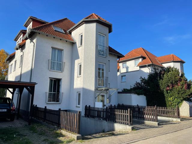 Vermietete 2 Zimmer ETW mit Terrasse und Garage in MD Cracau