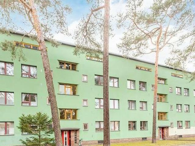 Vermietete 3ZimmerWohnung mit Denkmalschutz und Gartenfläche in BerlinZehlendorf