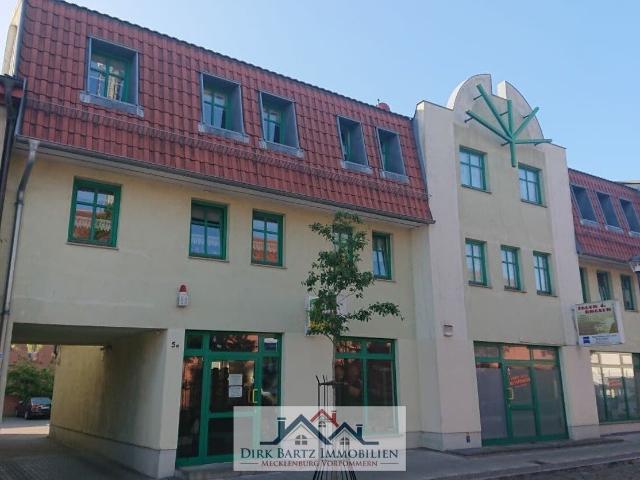 Vermietete 4 Zimmer Eigentumswohnung in Demmin zu verkaufen
