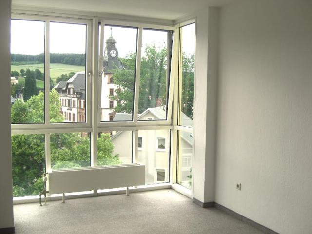 Vermietete 4 Zimmer Eigentumswohnung mit TG Stellplatz