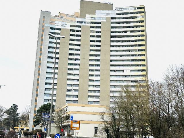 Vermietetes 1 Zimmer Appartment mit Balkon, Aufzug im Langen Johann in Erlangen