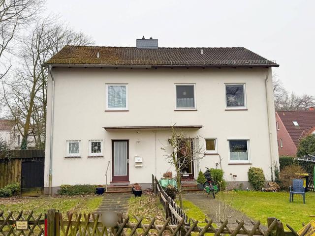 RESERVIERT! Vermietetes Zweifamilienhaus in Bremen Osterholz ideal für Kapitalanleger*innen