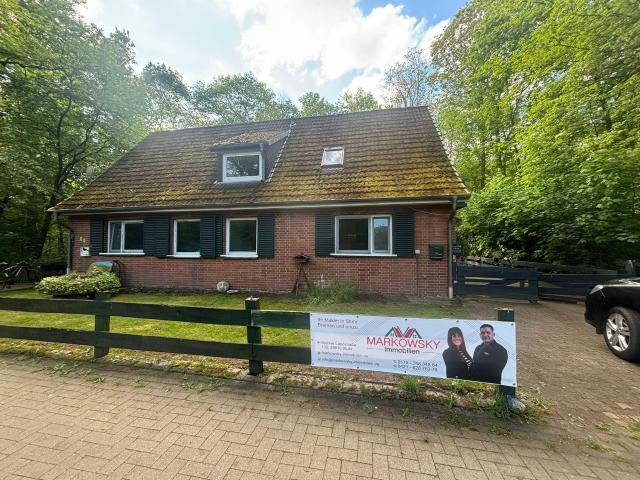 Zweifamilienhaus mit separatem Apartment in Heiligenrode. Ideales Anlageobjekt mit Potenzial!