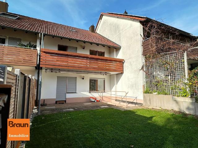 VERMIETUNG! Reihenmittelhaus in begehrter Wohnlage von VS Schwenningen, Wohngebiet Deutenberg