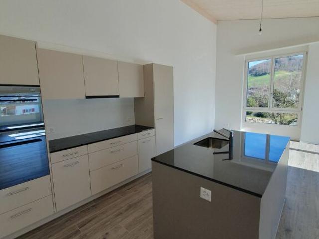 Vermietung: 4.5 Zimmer Dachwohnung