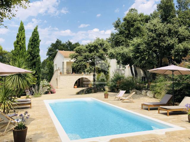 Vernègues Entre Aix enProvence et Avignon