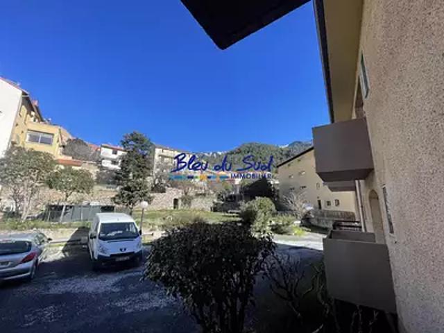 Vernet les Bains 66820 Achat / Vente appartement 1 pièce t1 parking