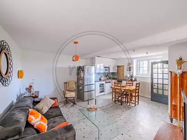 Verneuil sur Seine 78480 Achat / Vente maison 4 pièces t4 au dernier étage cave