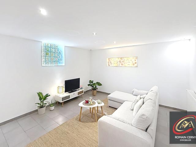 VERNIOLLE: MAISON DE VILLAGE A VENDRE DE 72.50 M2 AVEC TERRASSE ET GRAND GARAGE