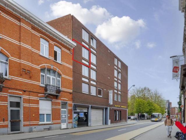 Vernieuwd éénslaapkamerappartement op toplocatie