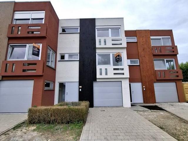 Vernieuwde woning in kindvriendelijke wijk te Pittem