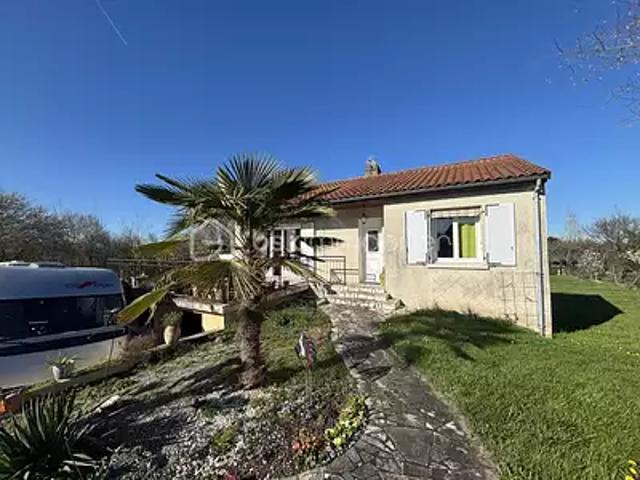 Vernoux en Gâtine 79240 Achat / Vente maison 6 pièces t6 cave