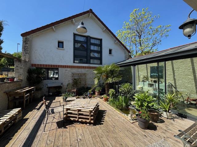 Vernouillet Coeur Du Village 212m² Vernouillet