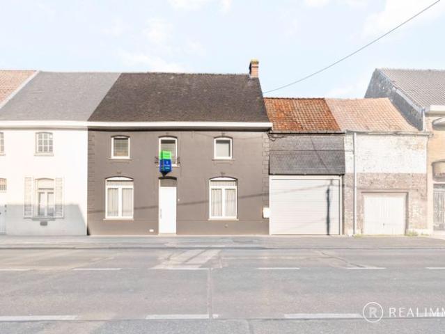 Verrassend ruime woning met 5 slaapkamers en garage